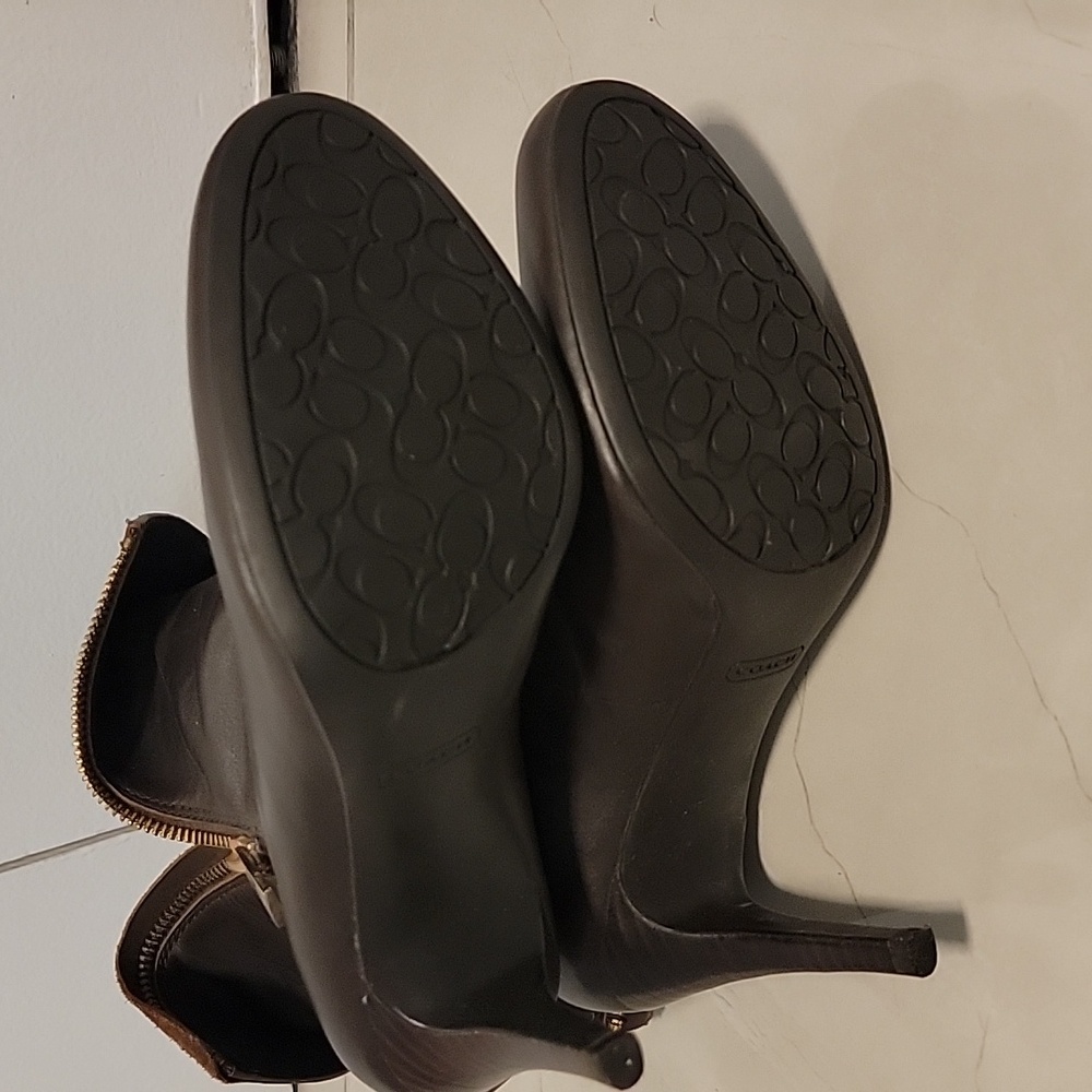 Coach 👢 - Picture 5 of 6
